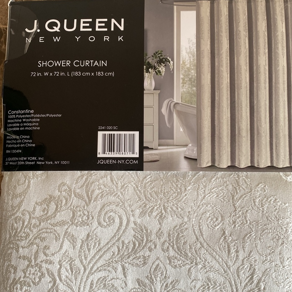 NWT j.queen  New york modern jacquard shower curtain Constantine collection